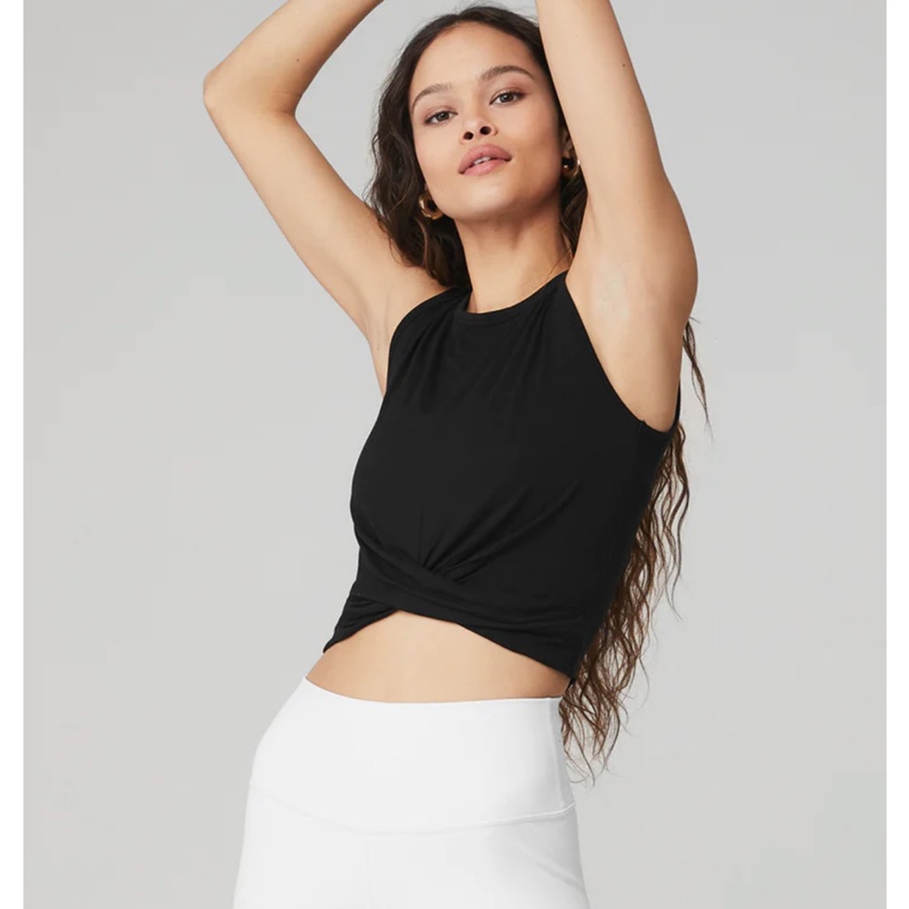 Alo Yoga “Cover” Tank (NWOT)